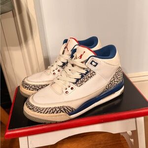 Air Jordan 3 Retro OG "True Blue"